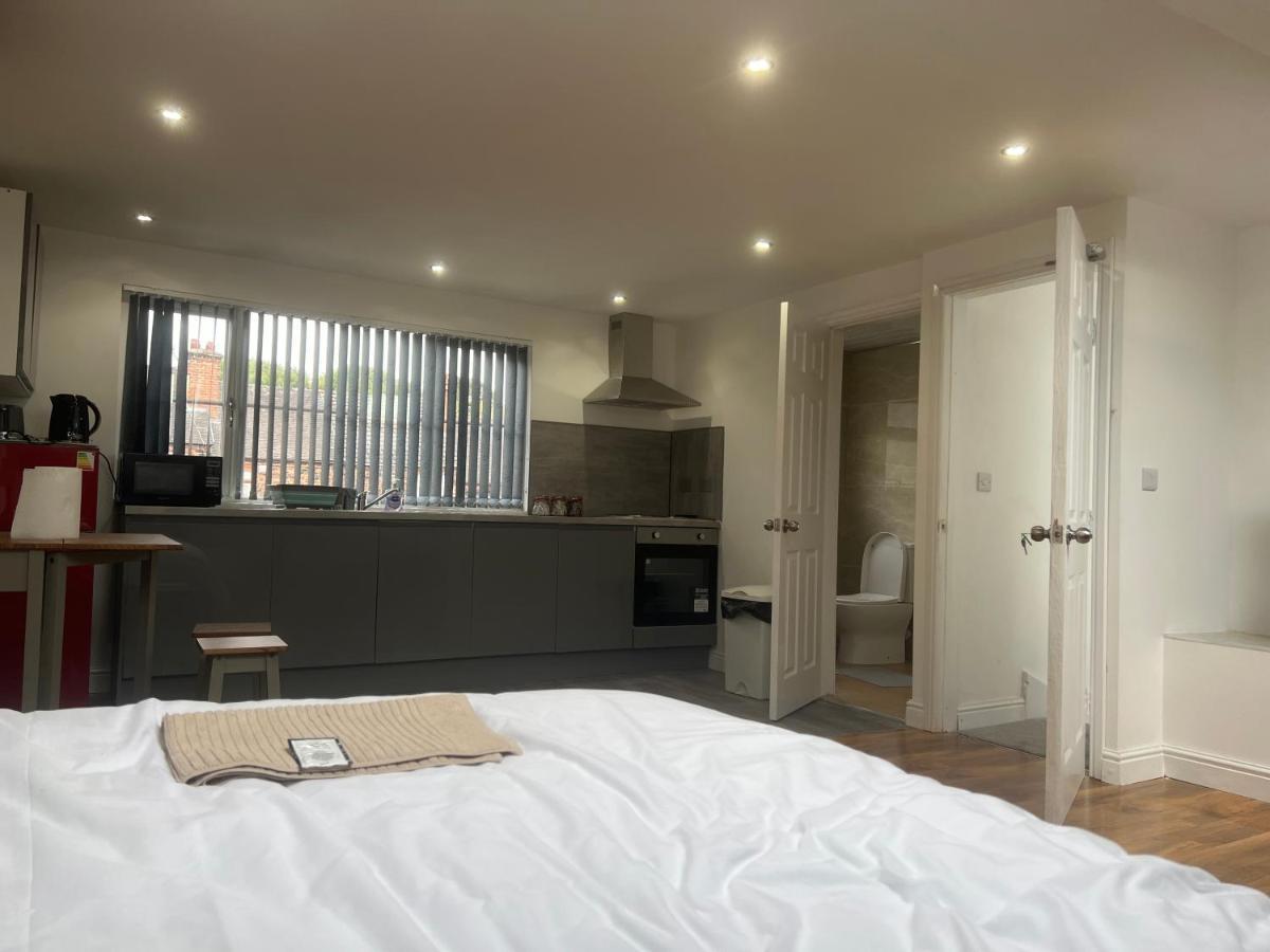 Tarleton House 호텔 Stoke-on-Trent 외부 사진