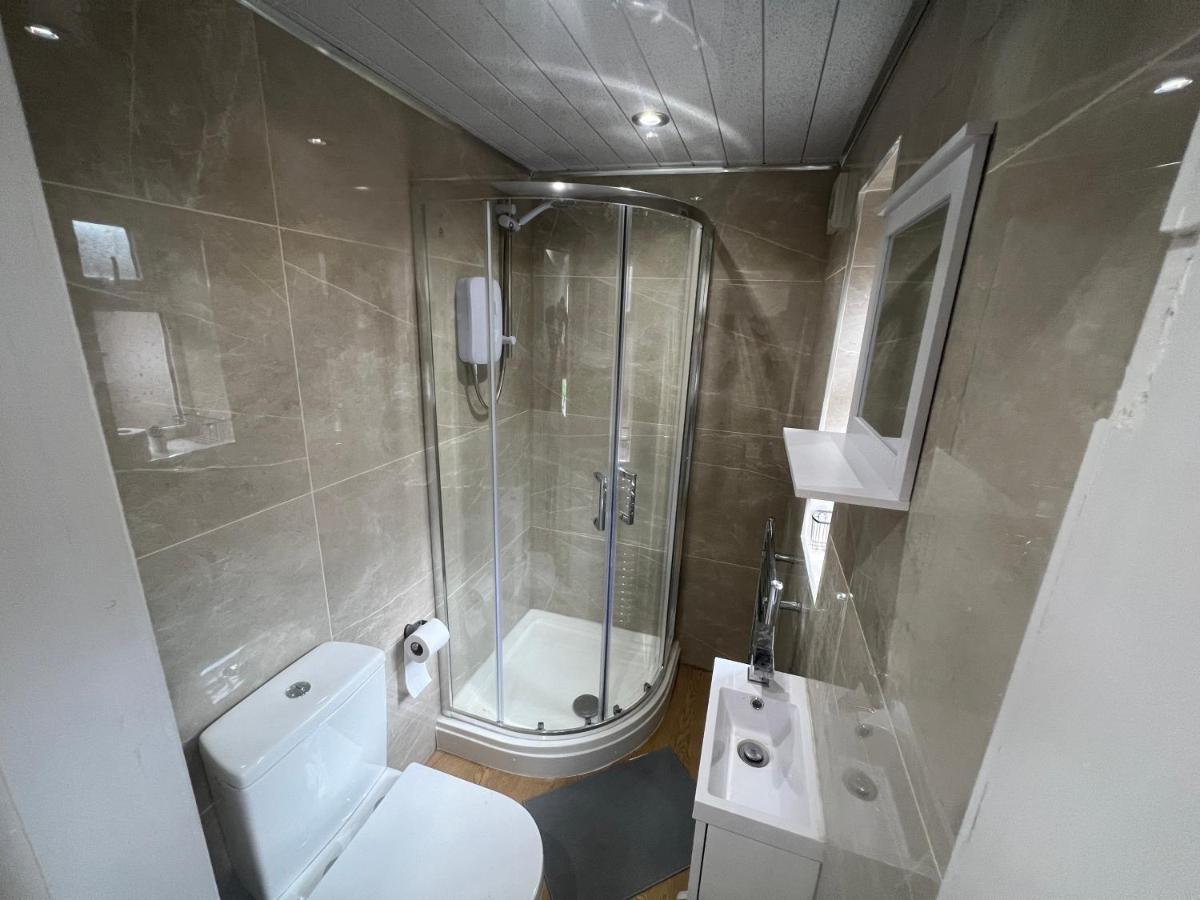 Tarleton House 호텔 Stoke-on-Trent 외부 사진