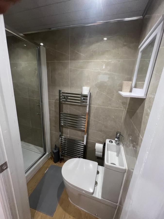 Tarleton House 호텔 Stoke-on-Trent 외부 사진