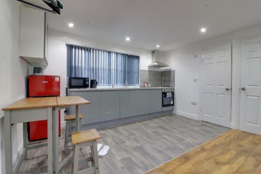 Tarleton House 호텔 Stoke-on-Trent 외부 사진